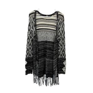 Buckle sweater BKE sweater Cute